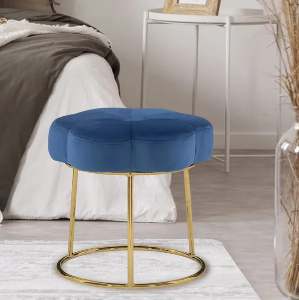 Blue_Metal_Stool_For_Home_Decor