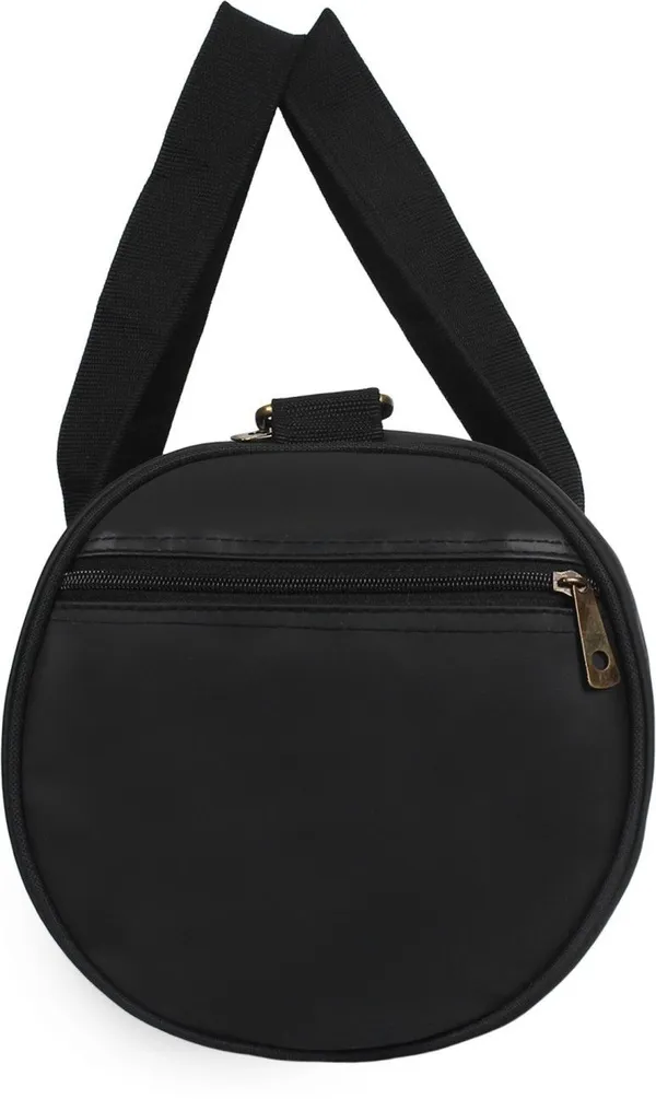 Black_Polyester_Gym_Kit_Bag_For_Men_And_Women