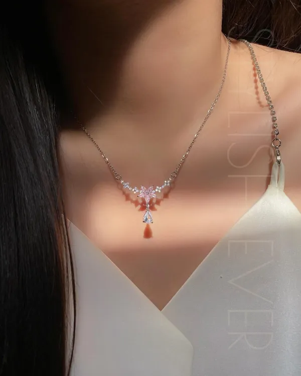 Lily_Flower_Chain_For_Women|_SILVER_925
