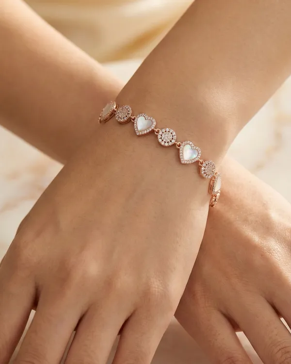 Blushing_Heart_Link_Bracelet_For_Women|_SILVER_925