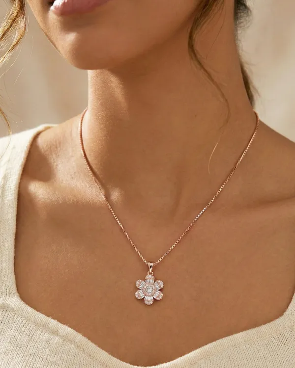 The_Rosy_Flora_Chain_For_Women_|_SILVER_925