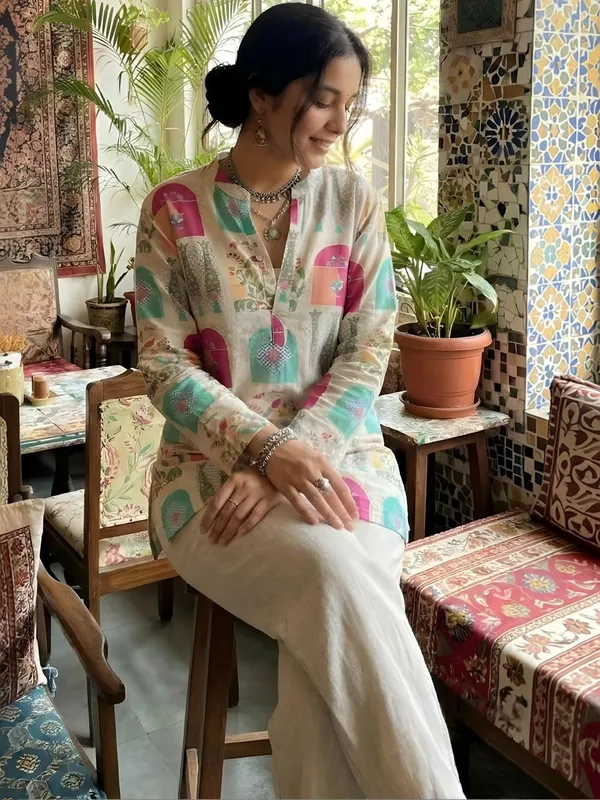 Cream_Vatican_Tribal_Printed_Kurti