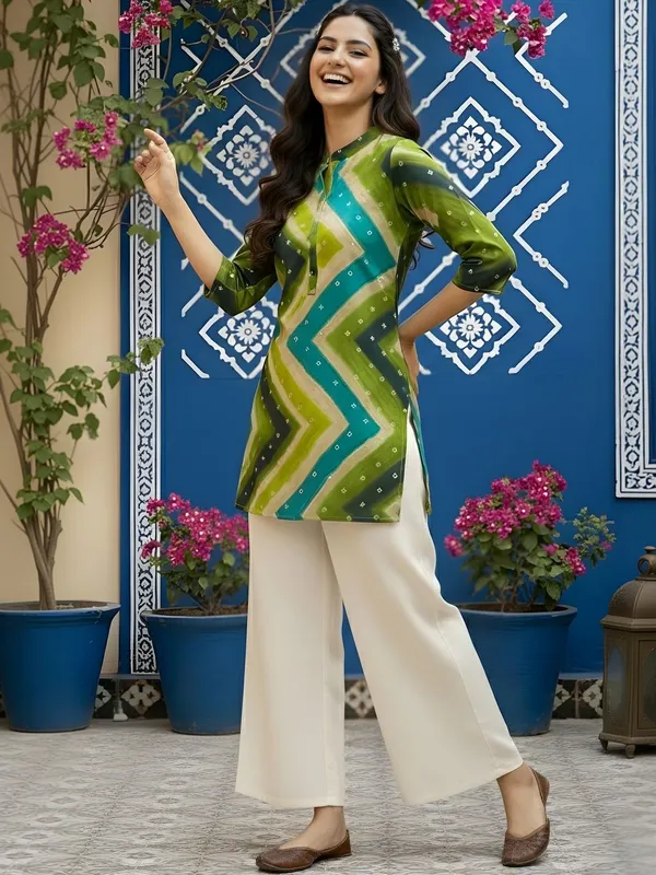 Green_Rayon_Chevron_Printed_Kurti
