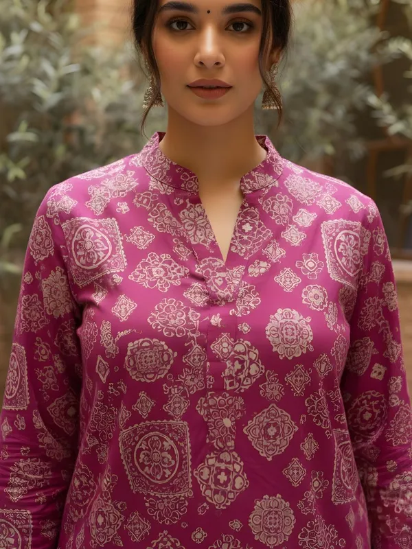 Purple_Rayon_Abstract_Printed_Kurti