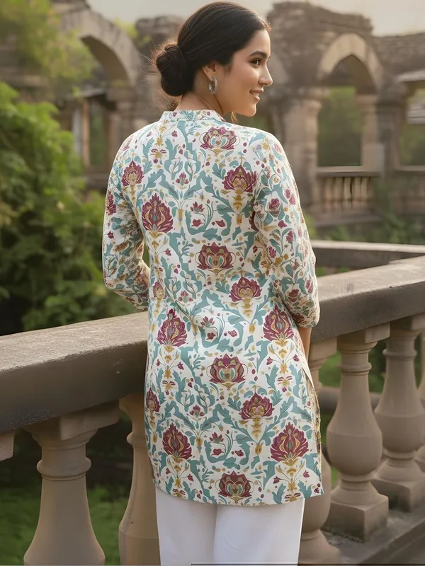Cream_And_Sea_green_Cotton_Abstract_Printed_Kurti