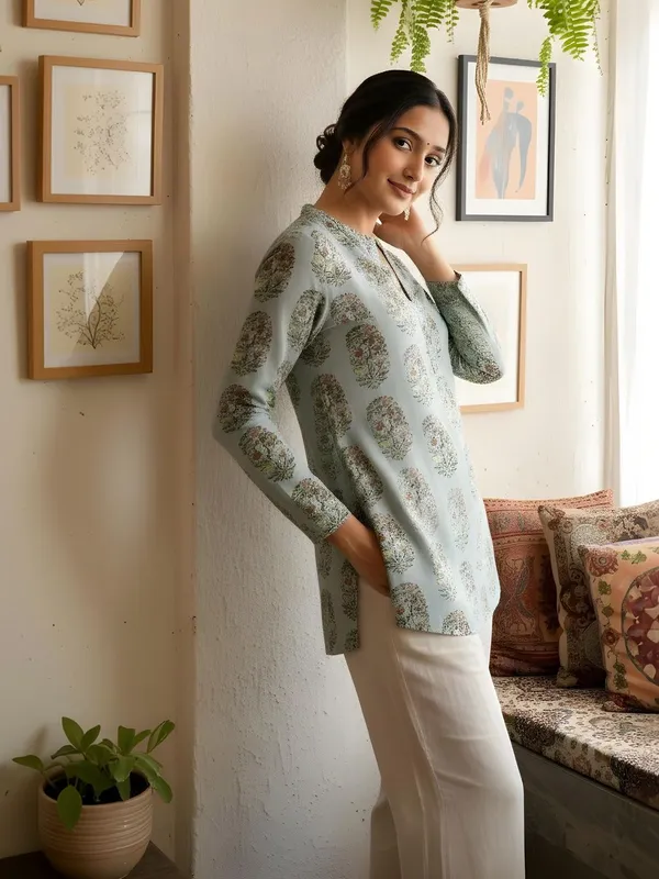 Grey_Cotton_Floral_Printed_Kurti