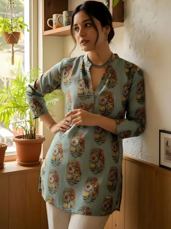 Sea_Green_Cotton_Floral_Printed_Kurti