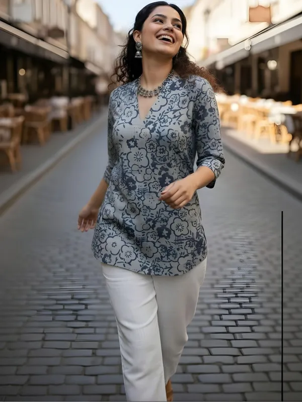 Grey_And_blue_Cotton_Floral_Printed_Kurti