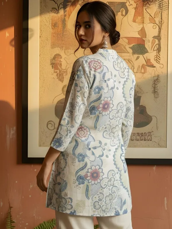 Blue_And_Yellow_Cotton_Floral_Printed_Kurti