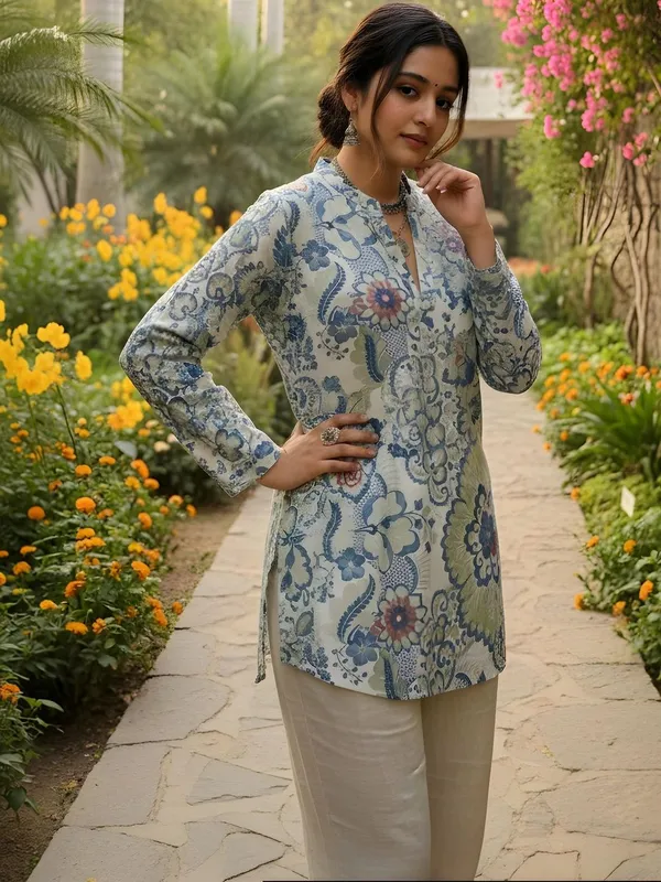 Cream_And_Blue_Cotton_Floral_Printed_Kurti