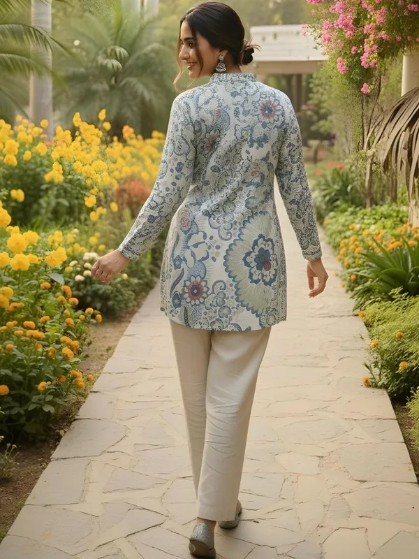Cream_And_Blue_Cotton_Floral_Printed_Kurti