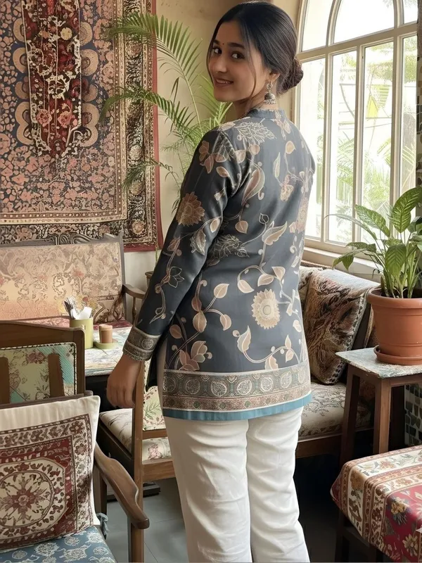Grey_Cotton_Floral_Printed_Kurti