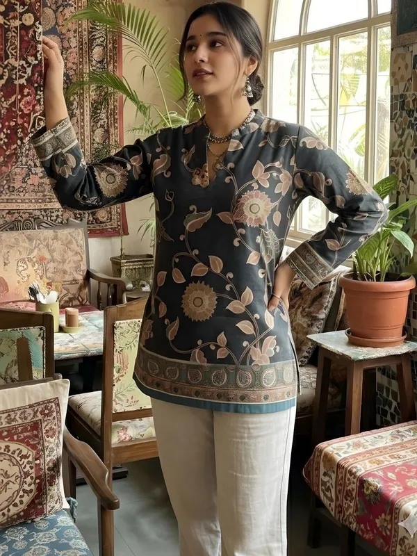 Grey_Cotton_Floral_Printed_Kurti