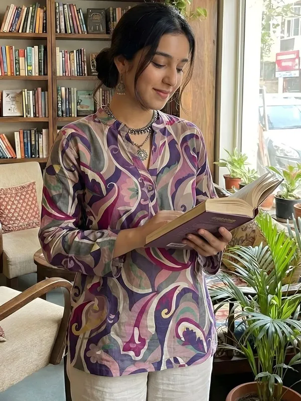 Purple_Cotton_Abstract_Printed_Kurti