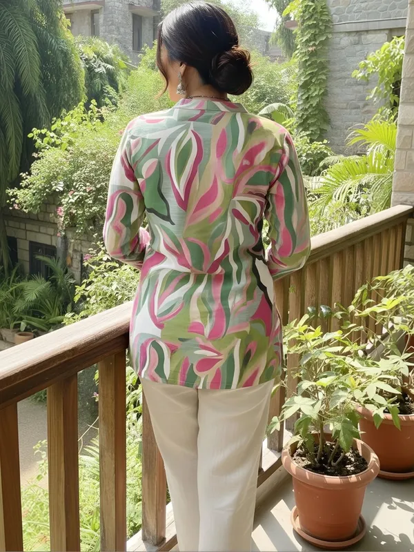 Green_Cotton_Abstract_Printed_Kurti