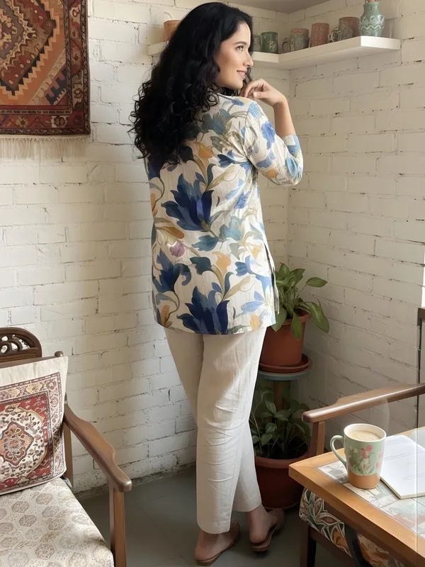 Cream_And_Blue_Cotton_Leaf_Printed_Kurti