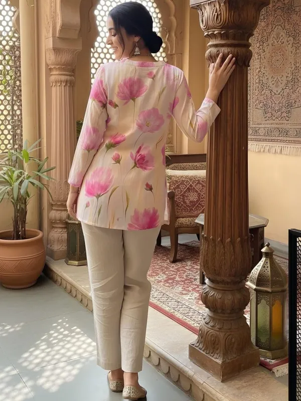 Peach_Cotton_Floral_Printed_Kurti