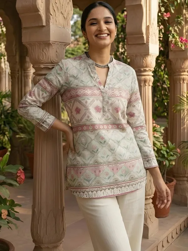 Cream_And_Pink_Cotton_Tribal_Printed_Kurti