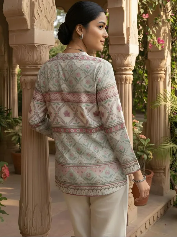 Cream_And_Pink_Cotton_Tribal_Printed_Kurti
