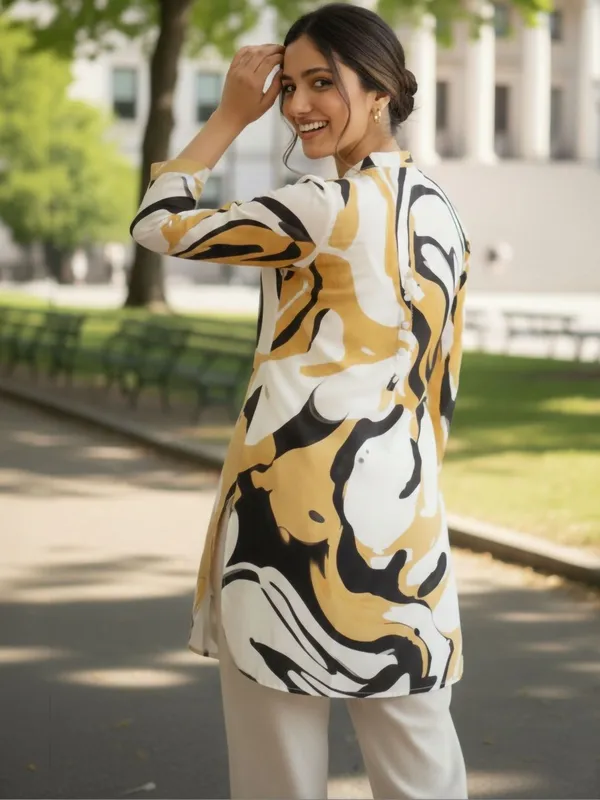 Mustard_Cotton_Abstract_Printed_Kurti