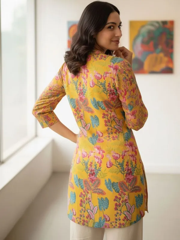 Mustard_Cotton_Abstract_Printed_Kurti