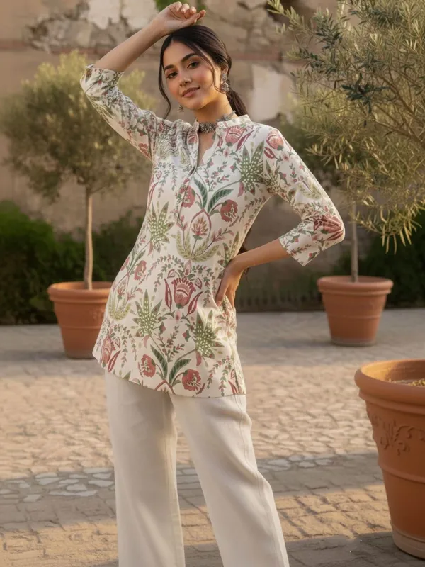 Cream_Cotton_Floral_Printed_Kurti