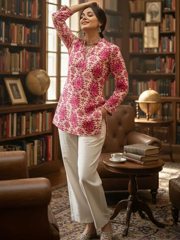 Magenta_Cotton_Floral_Printed_Kurti