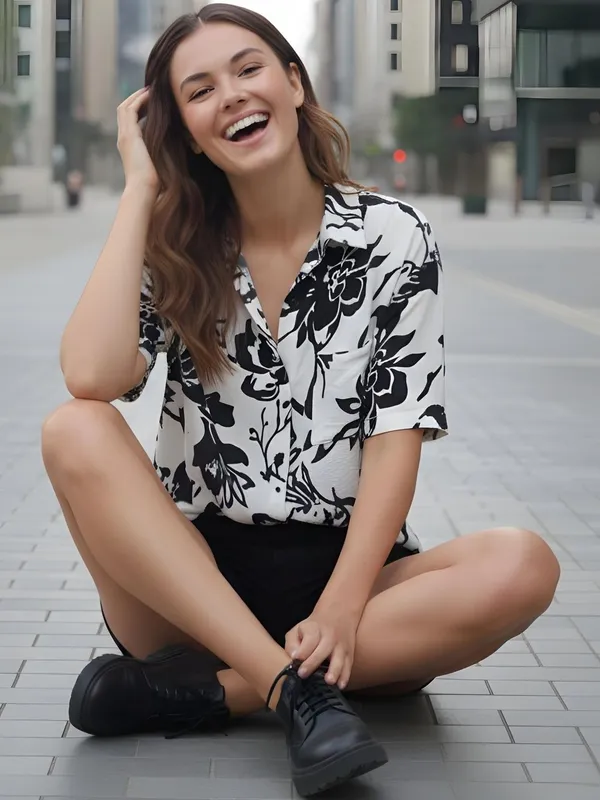 Black_&_White_Polyester_Abstract_Printed_Shirts