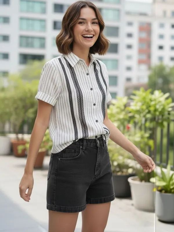 Black_&_White_Linen_Vertical_Striped_Lacework_Shirts