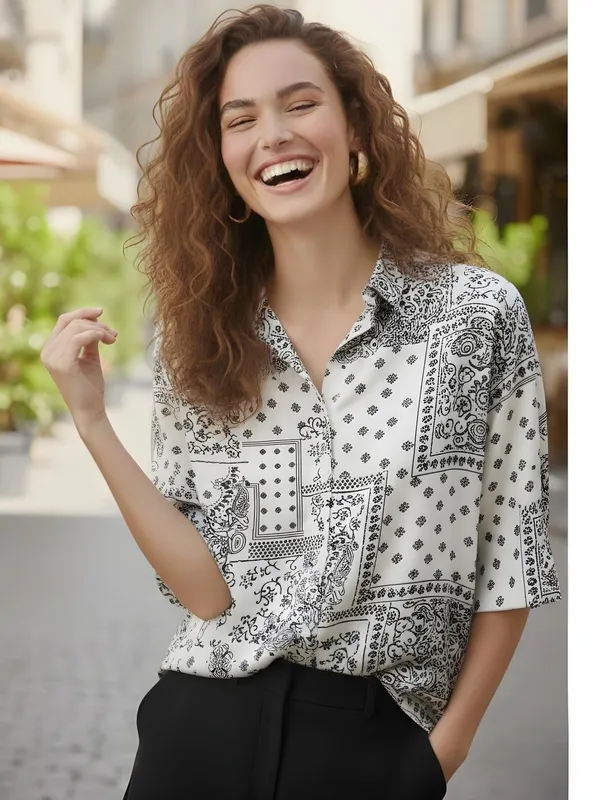White-Black_Vatican_Printed_Top