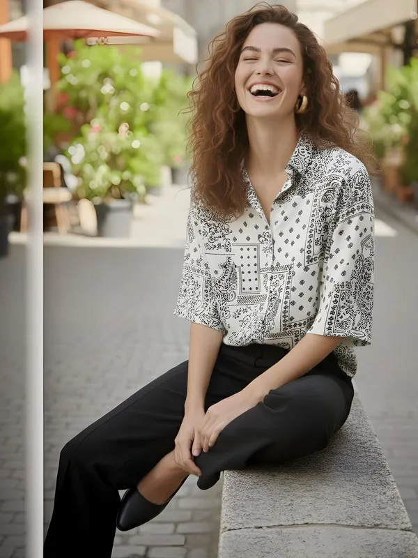 White-Black_Vatican_Printed_Top