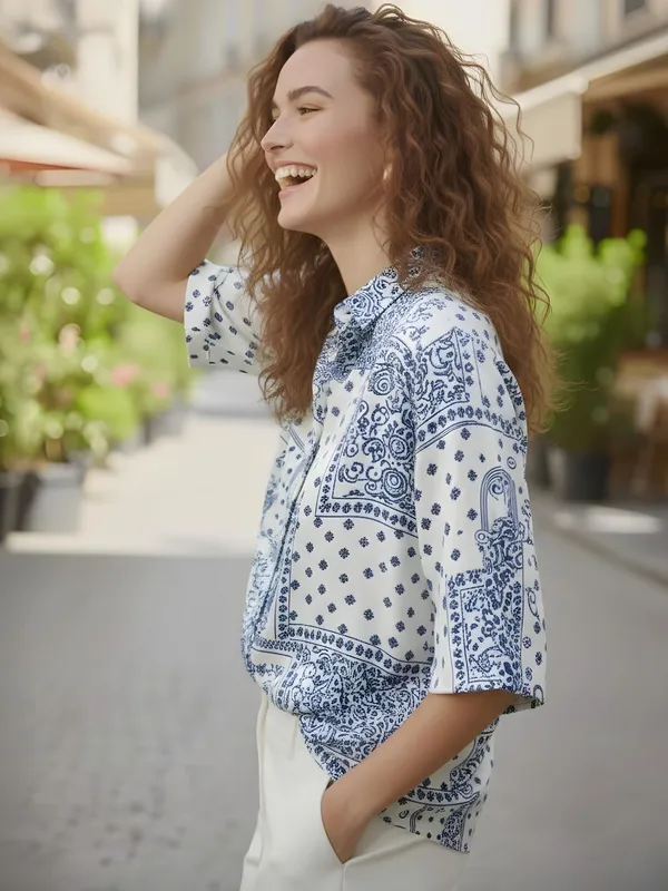 White-Blue_Vatican_Tribal_Printed_top