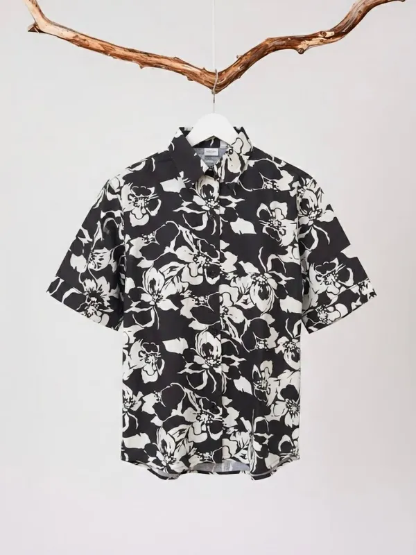 Black_Rayon_Abstract_Printed_Tops