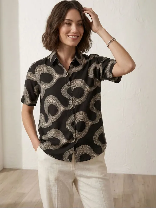 Black_Rayon_Abstract_Printed_Shirts