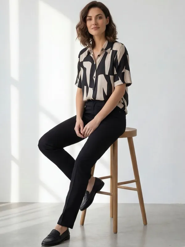 Black_Crape_Abstract_Printed_Tops
