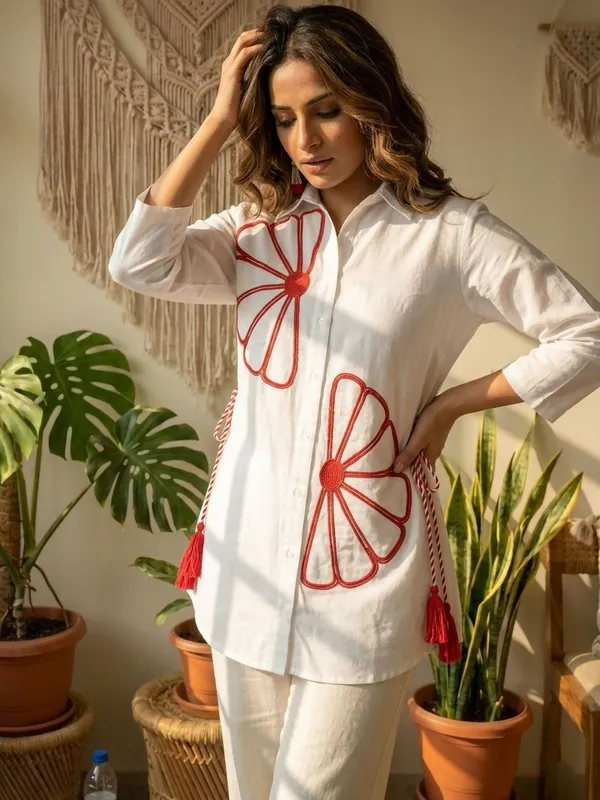 Red-White_Cotton_Lace_Embrodairy_Printed_Tops