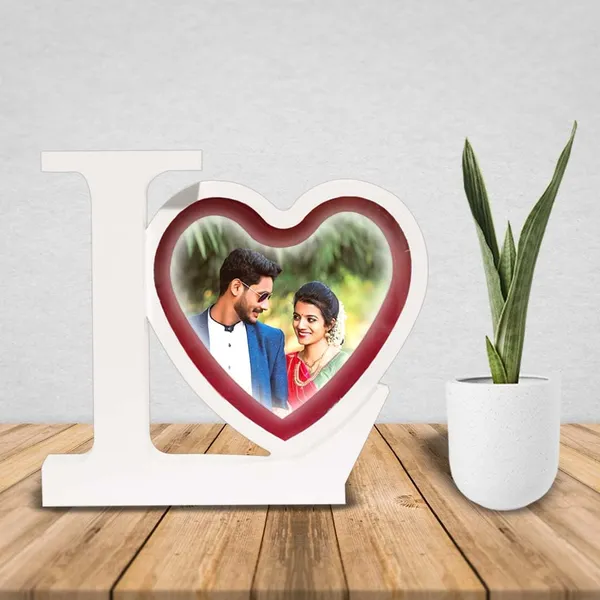 Customized_"L_for_Love"_Magic_Mirror_–_Surprise_LED_Heart_Frame_for_Anniversary_Gift