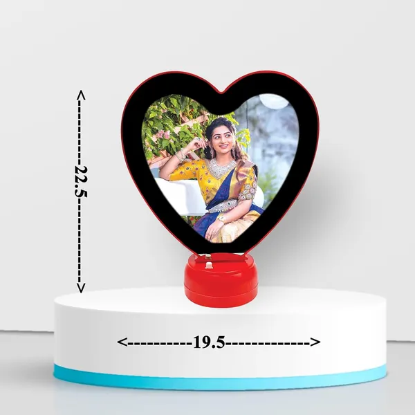 Red_Heart_Magic_Mirror_–_Smart_Tabletop_Mirror_&_Personalized_Night_Lamp