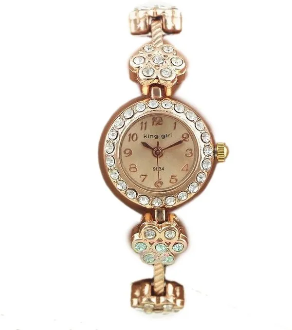 Rose_Gold_Quartz_Round_Shape_Watch_For_Women