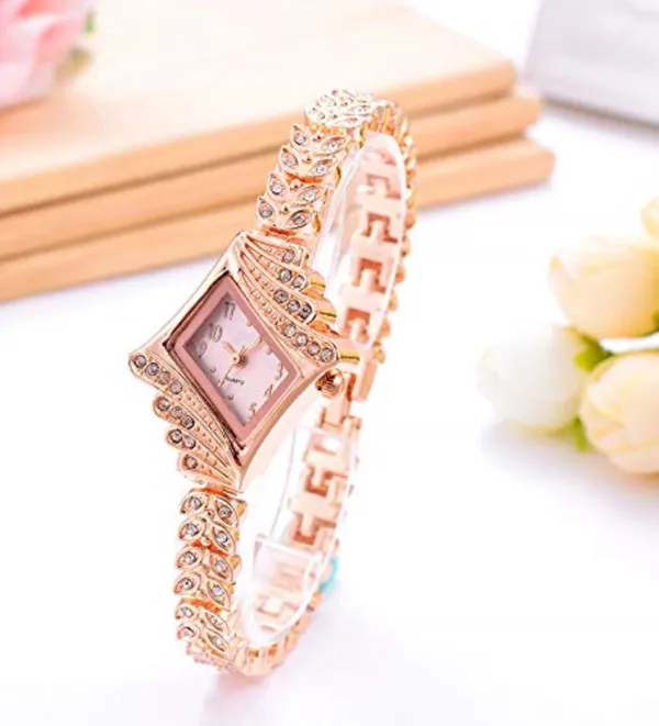 Rose_Gold_Quartz_Asymmetrical_Shape_Watch_For_Women