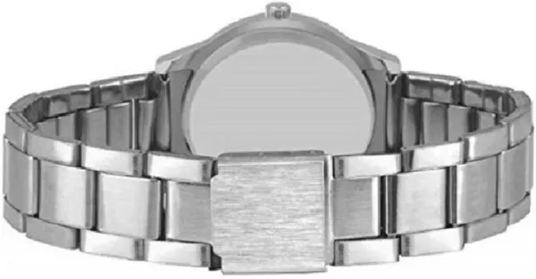 Silver_Quartz_Round_Shape_Watch_For_Women