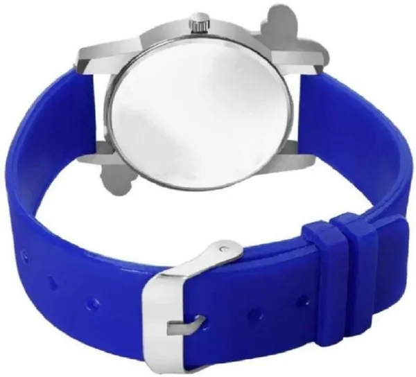 Blue_Quartz_Round_Shape_Watch_For_Women