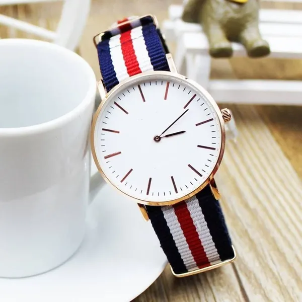 Red_&_White_&_Blue_Quartz_Round_Shape_Watch_For_Men_&_Women