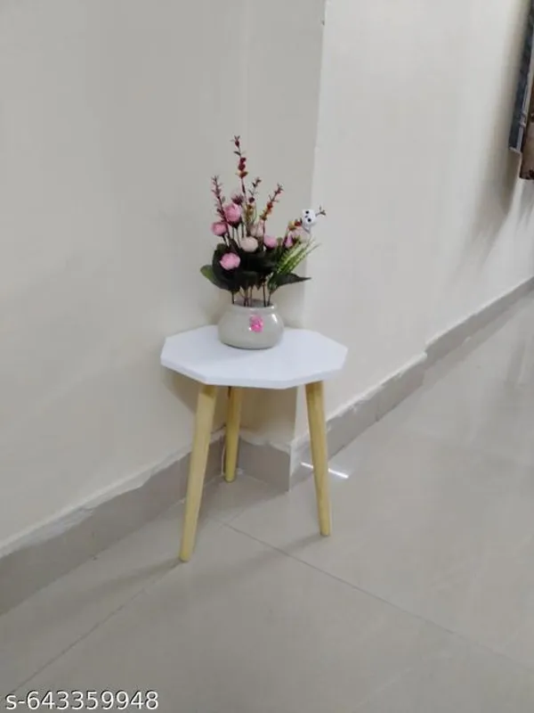 White_Wood_home_decor_For_Living_Room