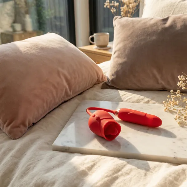 Red_Silicon_Big_Rose_Dual_Wellness_Massager_For_Women