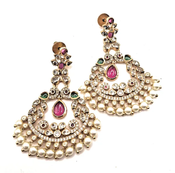 Gold_Polished_Alloy_And_Gold_Plated_Premium_Chandbali_Earrings_For_Women