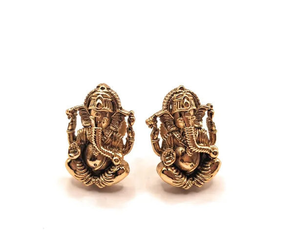 Gold_Alloy_And_Gold_Plated_Premium_Stud_Earrings_For_Women