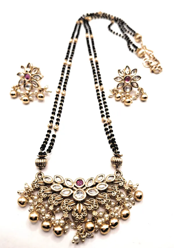 Red_Alloy_And_Gold_Plated_And_Artificial_Stones_Premium_Mangalsutra_For_Women