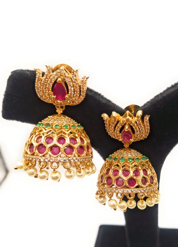 Red_And_Green_And_Pearl_Alloy_And_Gold_Plated_Premium_Jhumka_Earrings_For_Women