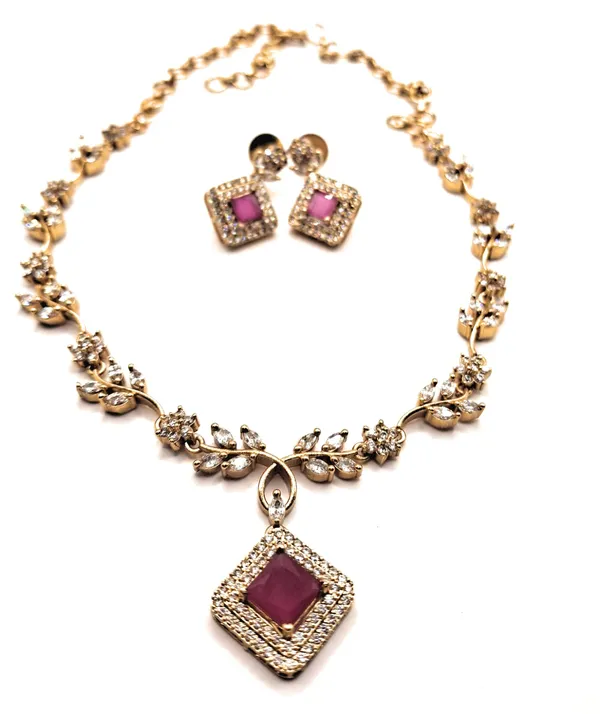 Red_And_White_Alloy_And_Gold_Plated_And_Artificial_Stones_Premium_Jewellery_Set_For_Women